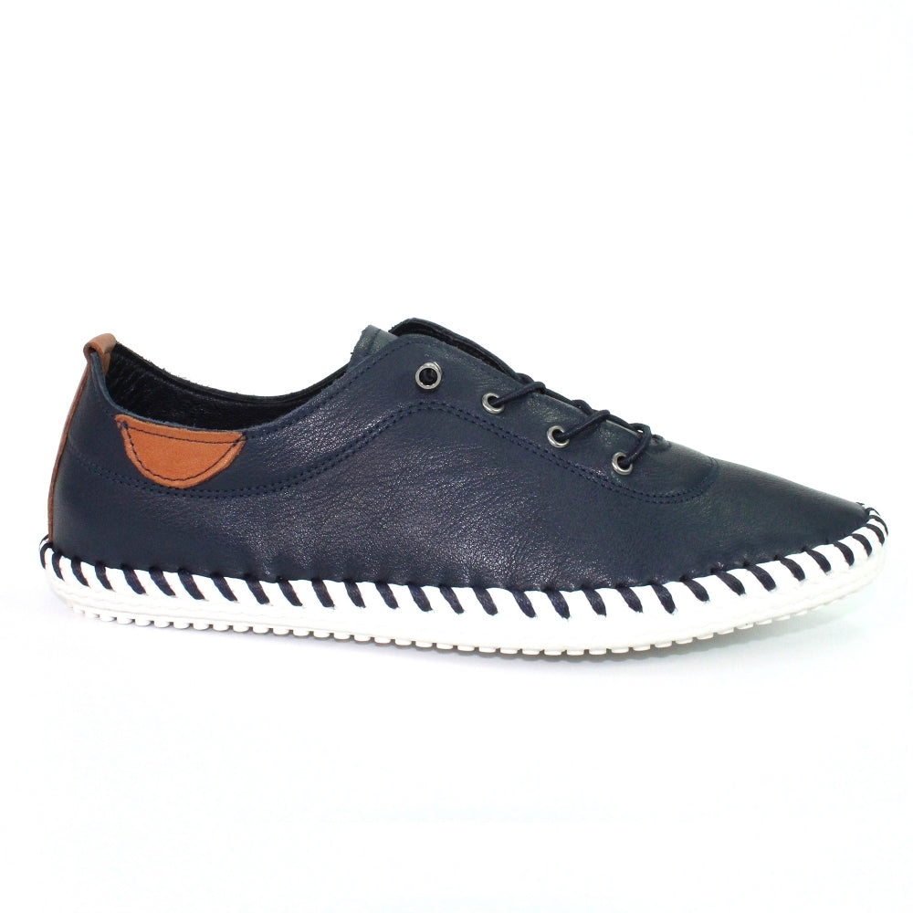 Navy Lunar St Ives leather plimsoll 3-9