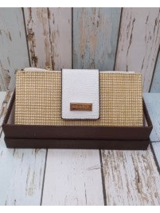 Weave purse with magnetic clasp - Beige/White